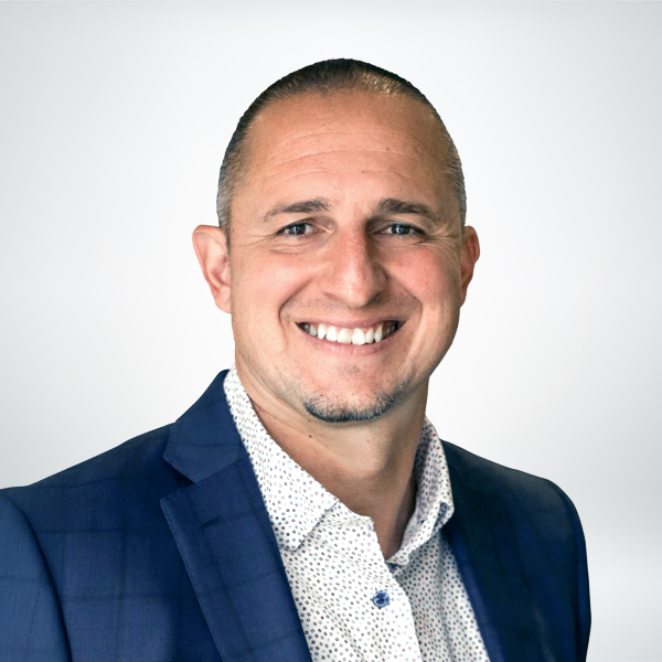 Headshot of Nick Hinz