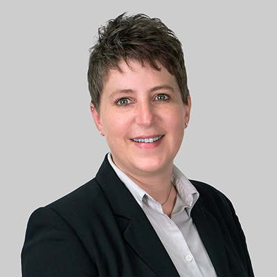 Headshot of Julie Greene