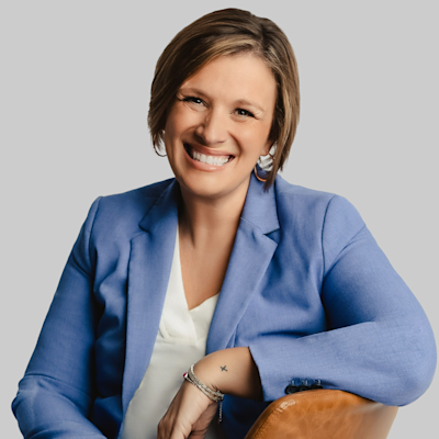 Headshot of Sarah Kinkeade